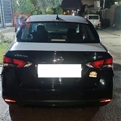 نیسان ڤێرسا
